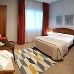 Hotel Poppi Mira