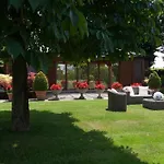 فندق Poppi 4*