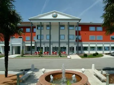 Hotel Poppi