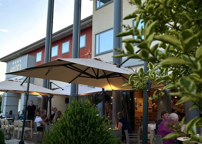 Hotel Poppi 4*